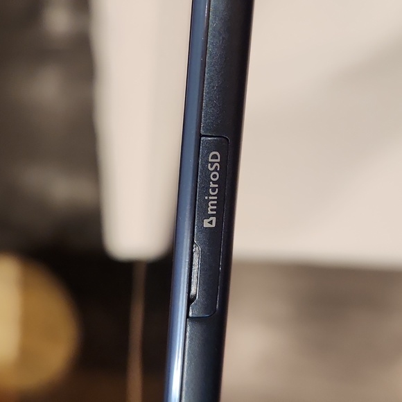 Samsung Galaxy tab A - Picture 7 of 7